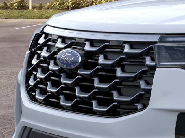 New 2026 Ford Explorer Platinum RWD image 17
