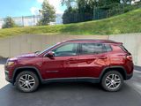 Used 2020 Jeep Compass Latitude image 2