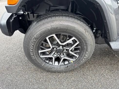 New 2027 Jeep Wrangler Unlimited Sahara AWD/4WD image 9
