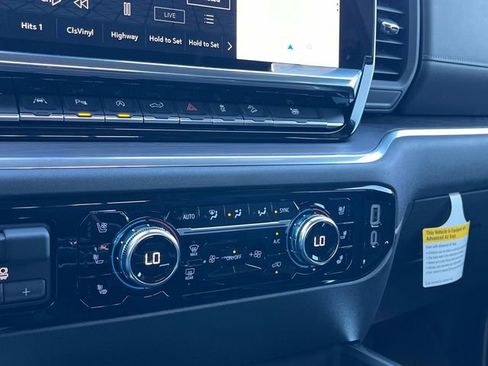 New 2025 GMC Sierra 1500 SLT w/ SLT Premium Plus Package image 29