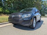 Used 2017 Volkswagen Tiguan Limited w/ Premium Package image 5