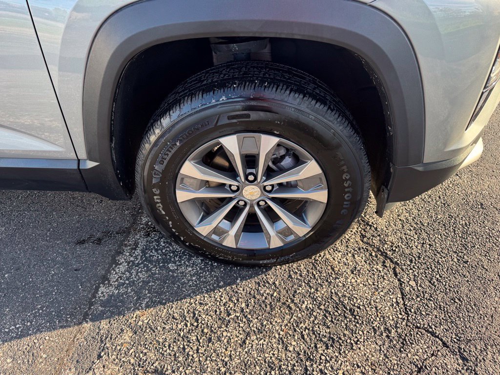 Used 2026 Chevrolet Equinox LT FWD image 26