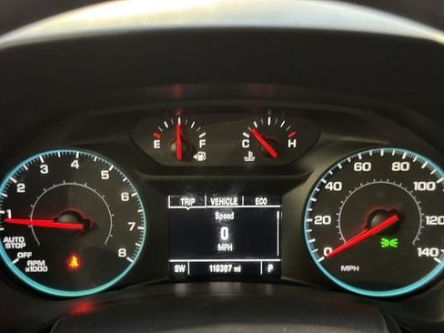 Used 2018 Chevrolet Equinox LS FWD image 26