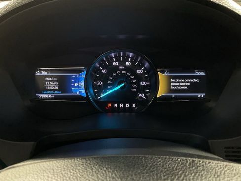 Used 2019 Ford Explorer XLT w/ Equipment Group 201A AWD/4WD image 26