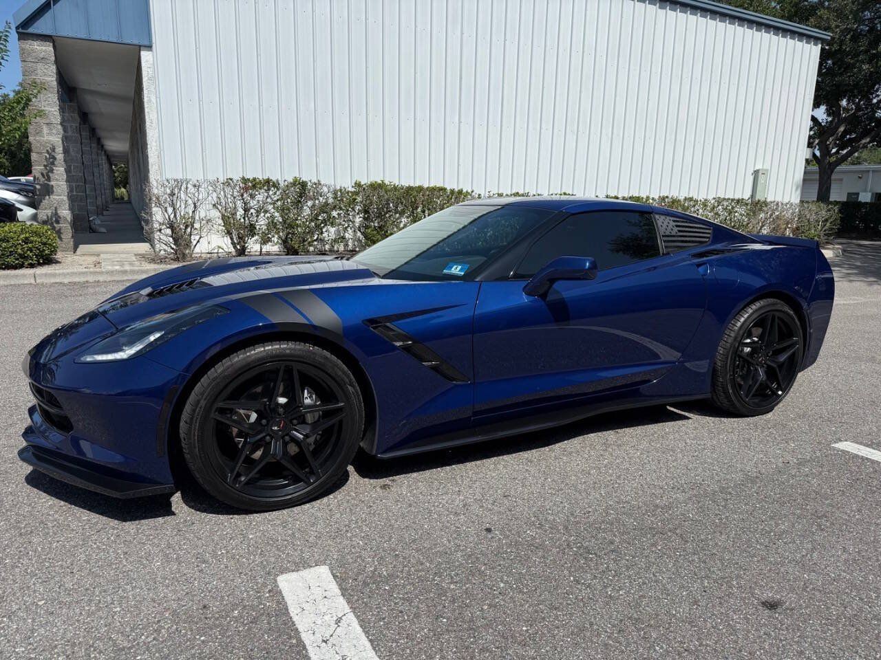 Used 2017 Chevrolet Corvette Stingray Coupe w/ Battery Protection Package RWD image 3