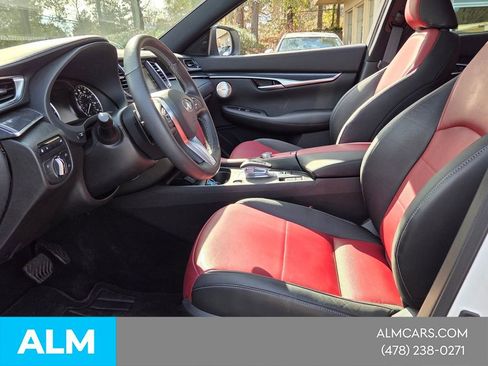 Used 2025 INFINITI QX50 Sport AWD/4WD image 4