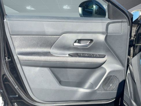 New 2026 Nissan Kicks SV image 19