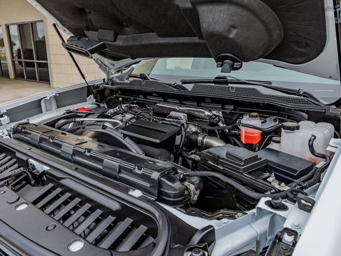 Used 2026 Chevrolet Silverado 3500 LT w/ Convenience Package image 39