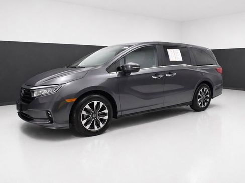 Used 2024 Honda Odyssey EX-L image 2