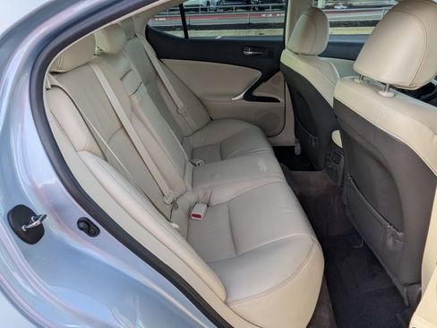 Used 2011 Lexus IS 250 w/ Premium Pkg Value Edition image 18