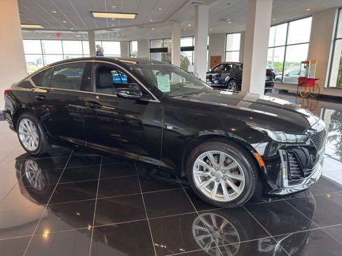 Certified 2023 Cadillac CT5 Luxury w/ Cold Weather Package AWD/4WD image 8