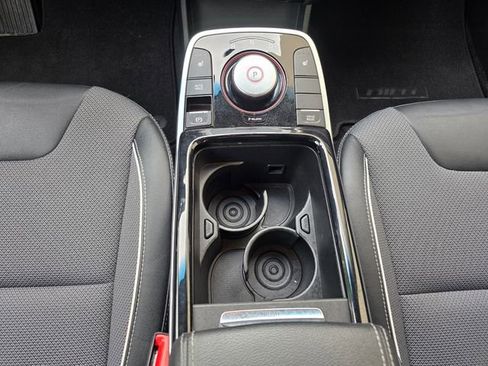 Used 2022 Kia Niro EX FWD image 28