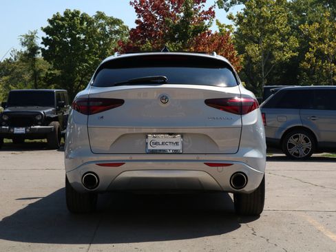 Used 2020 Alfa Romeo Stelvio Ti w/ Active Blind Spot Package image 12