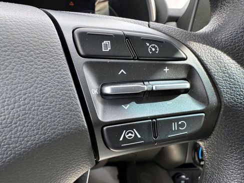 Used 2023 Hyundai Kona SEL AWD/4WD image 18