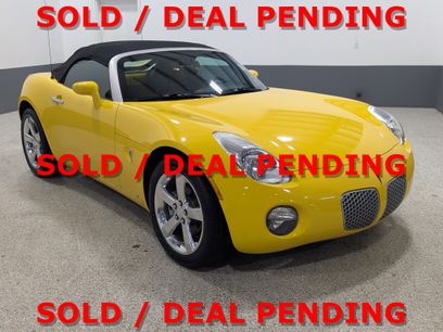Used 2008 Pontiac Solstice Convertible w/ Premium Package