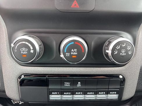 Used 2022 RAM 2500 Tradesman AWD/4WD image 30