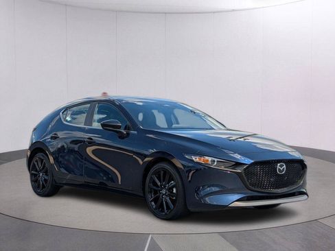 Used 2025 MAZDA MAZDA3 s Sport FWD image 5