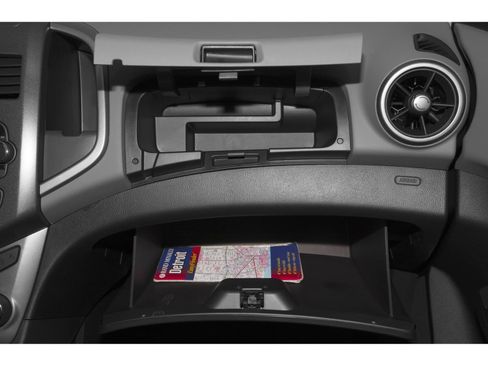 Used 2015 Chevrolet Sonic LT FWD image 40