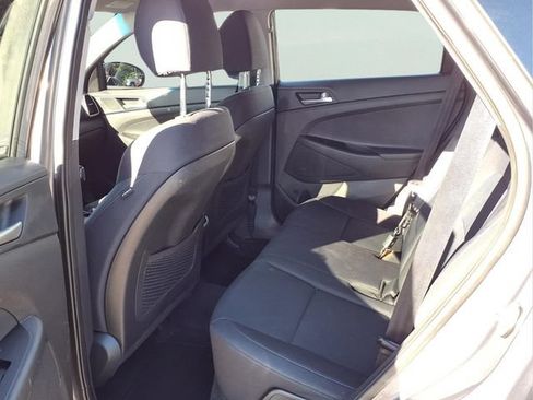 Used 2019 Hyundai Tucson SEL w/ Cargo Package FWD image 19