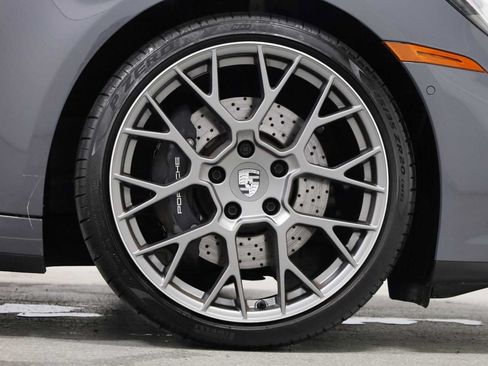 Certified 2025 Porsche 911 Carrera RWD image 12