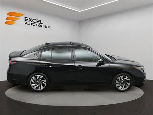 Used 2024 Subaru Legacy Limited image 41