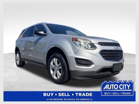 Used 2017 Chevrolet Equinox LS FWD image 1