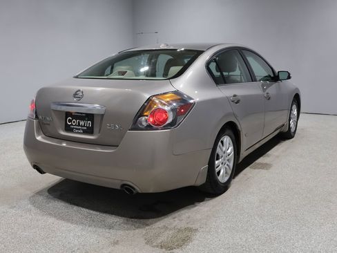 Used 2012 Nissan Altima 2.5 SL w/ 2.5SL Pkg image 2