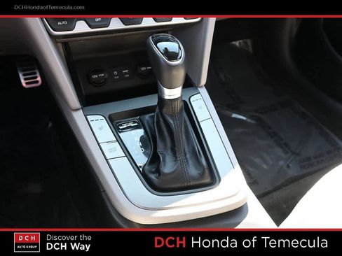 Used 2020 Hyundai Elantra Value Edition image 11