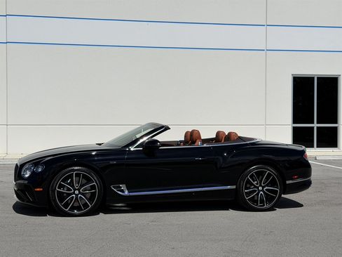Used 2024 Bentley Continental GT V8 AWD/4WD image 27