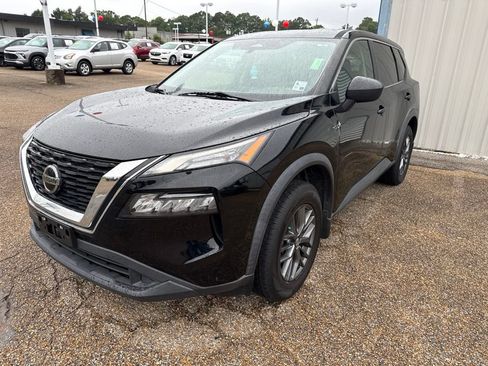 Used 2021 Nissan Rogue S FWD image 1