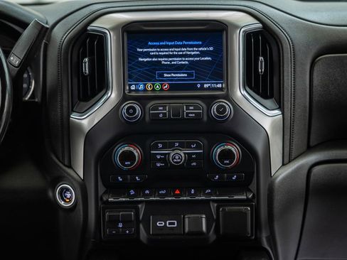 Used 2019 Chevrolet Silverado 1500 RST AWD/4WD image 22