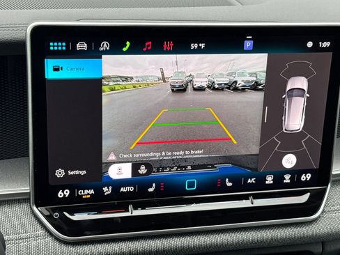 New 2026 Volkswagen Tiguan S AWD/4WD image 18