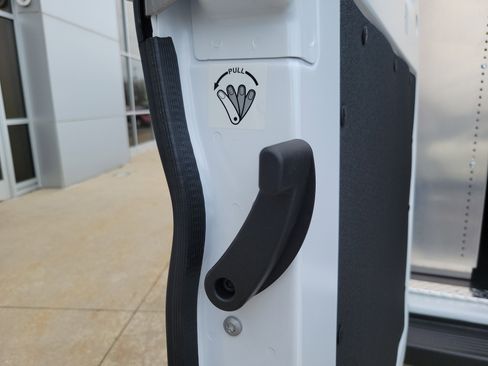 Used 2025 RAM ProMaster 2500 w/ Premium Convenience Group FWD image 19