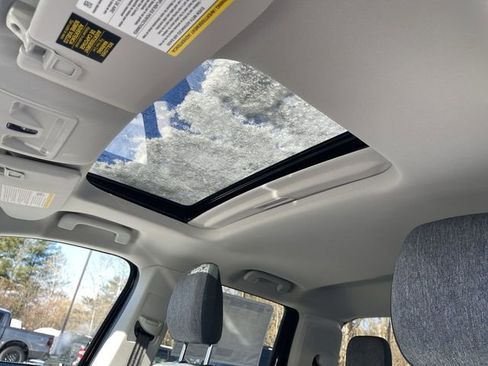 New 2025 Ford Maverick XLT image 21