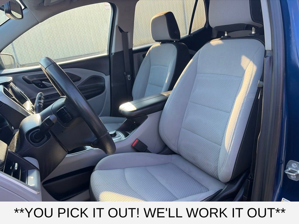 Used 2022 GMC Terrain SLE FWD image 10