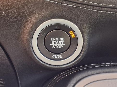 Used 2023 Dodge Challenger R/T w/ Plus Package image 17