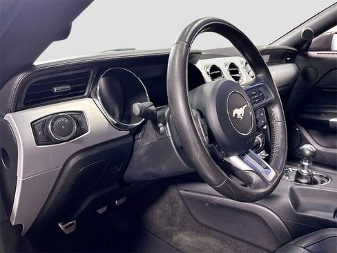 Used 2015 Ford Mustang GT Premium image 10