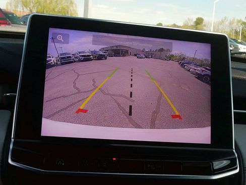 Used 2025 Jeep Compass Limited image 26