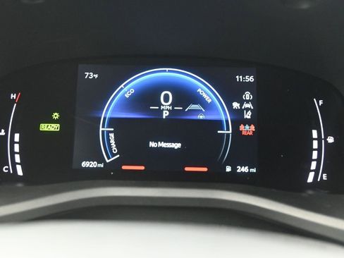 Used 2025 Toyota Camry LE w/ Convenience Package image 13