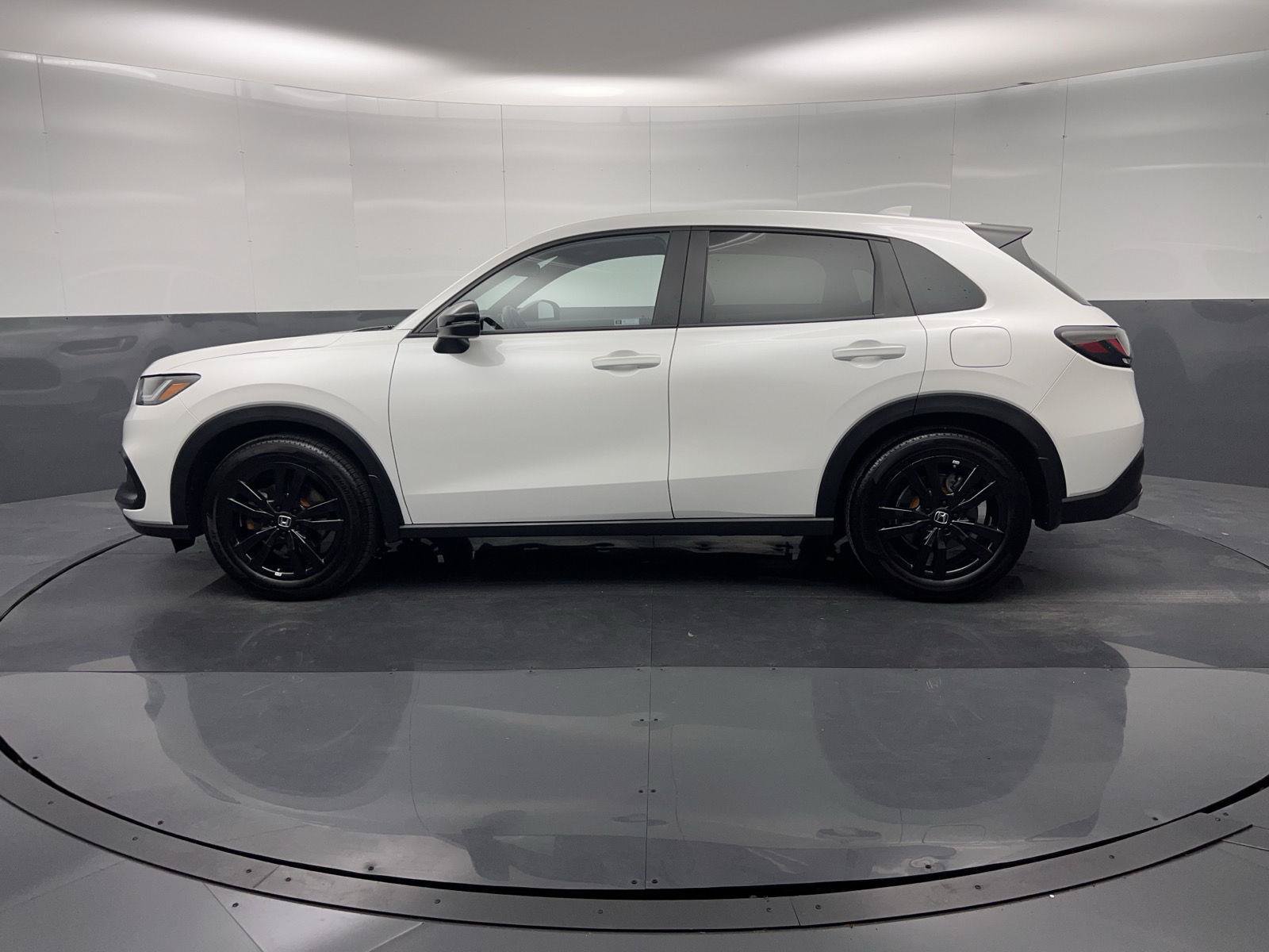 Used 2026 Honda HR-V Sport image 4