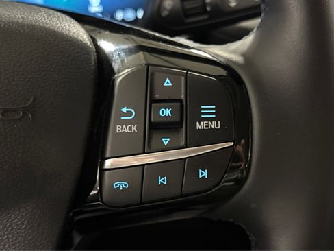Used 2024 Ford Escape Platinum AWD/4WD image 25