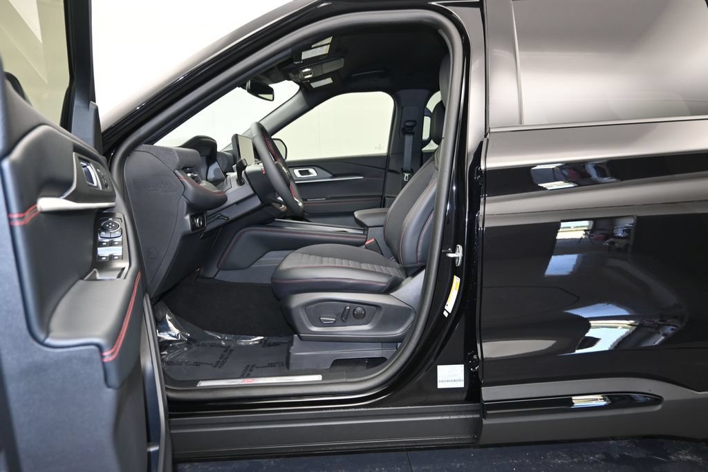 New 2026 Ford Explorer ST-Line w/ ST-Line Street Pack RWD image 20