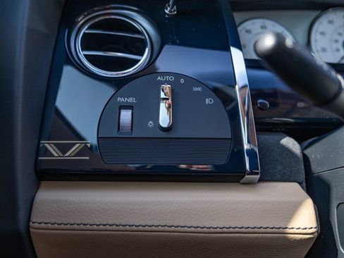 Certified 2016 Rolls-Royce Ghost image 25