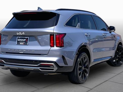 Used 2022 Kia Sorento SX FWD image 13