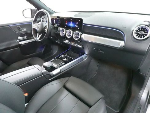 Used 2023 Mercedes-Benz EQB 300 4MATIC w/ Exclusive Package image 36
