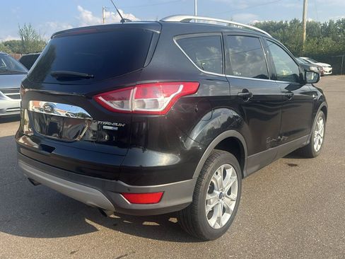 Used 2015 Ford Escape Titanium AWD/4WD image 5