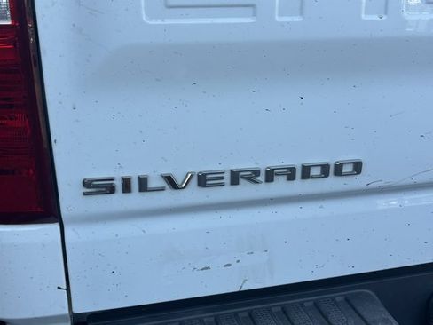 Used 2019 Chevrolet Silverado 1500 LT w/ All-Star Edition AWD/4WD image 9