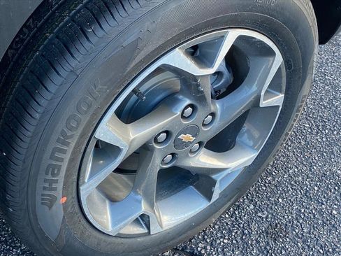 New 2026 Chevrolet Trax LT w/ Sunroof Package image 20