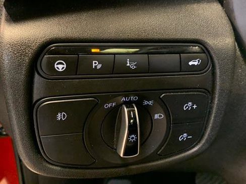 Used 2021 INFINITI QX50 Sensory image 15