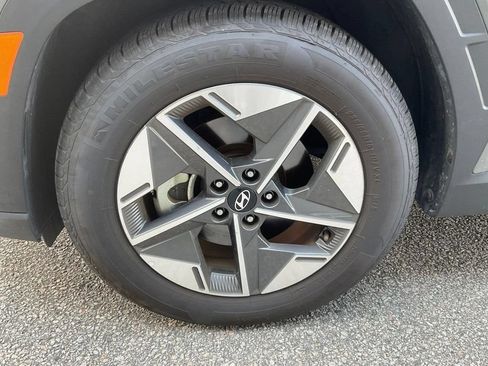Used 2025 Hyundai Tucson SEL FWD image 9